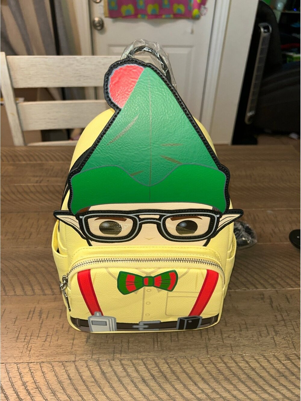 Loungefly The Office Dwight Schrute Elf Mini Backpack NWT - Picture 2 of 7